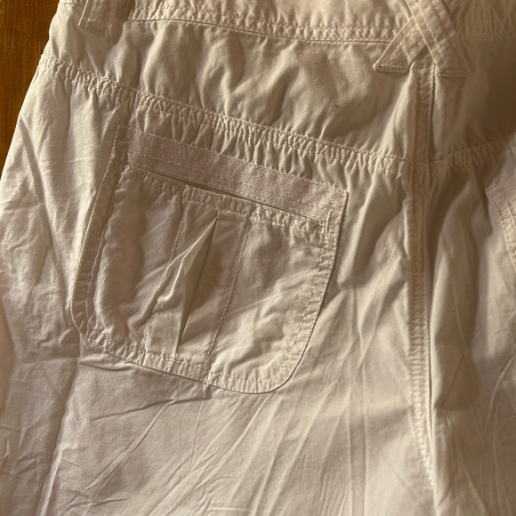 Tommy Hilfiger cargo style cotton shorts size 14 🍎 - Picture 6 of 7